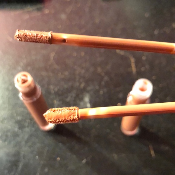 Two Anastasia lip glosses - Picture 4 of 4